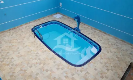 Casa Sobrado à venda , 4 quarto(s),  sendo 2 suíte(s)  no bairro Jardim Imperador, 750 metros da praia, Peruíbe-SP