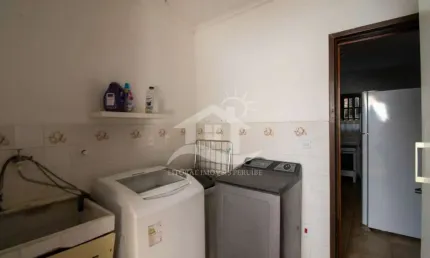Casa Térrea à venda com piscina, 3 quarto(s),  sendo 1 suíte(s)  no bairro Ribamar, 800 metros da praia, Peruíbe-SP