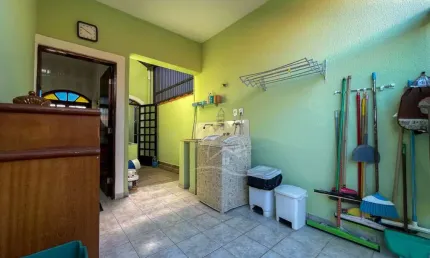 Casa Térrea à venda , 3 quarto(s),  sendo 1 suíte(s)  no bairro Stella Maris, 680 metros da praia, Peruíbe-SP