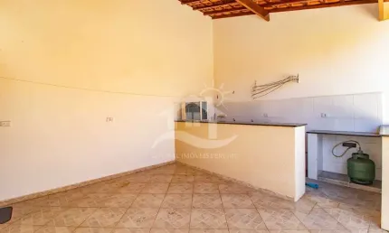 Casa Térrea com piscina à venda com piscina, 2 quarto(s),  sendo 1 suíte(s)  no bairro Belmira Novaes, 550 metros da praia, Peruíbe-SP