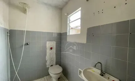 Casa Térrea à venda , 2 quarto(s),   no bairro Centro, 800 metros da praia, Peruíbe-SP
