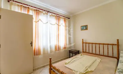 Apartamento Amplo à venda , 3 quarto(s),  sendo 1 suíte(s) (Edifício Praia do Canto) no bairro Centro, 50 metros da praia, Peruíbe-SP