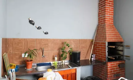 Casa com mezanino à venda , 3 quarto(s),  sendo 2 suíte(s)  no bairro park daville, 1800 metros da praia, peruíbe-sp
