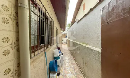Casa Térrea à venda , 2 quarto(s),  sendo 1 suíte(s)  no bairro Jardim São João, 1200 metros da praia, Peruíbe-SP
