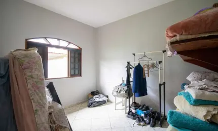 Casa Térrea com Edícula à venda , 4 quarto(s),  sendo 1 suíte(s)  no bairro Jardim São Luis, 4000 metros da praia, Peruíbe-SP