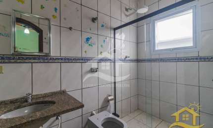 Casa Amplo à venda , 3 quarto(s),  sendo 1 suíte(s)  no bairro Jardim São Luis, 0 metros da praia, Peruíbe-SP