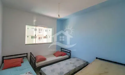 Casa Sobrado Novo à venda com piscina, 3 quarto(s),  sendo 1 suíte(s)  no bairro Flora Rica II, 1500 metros da praia, Peruíbe-SP