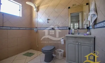 Casa Esquina à venda com piscina, 2 quarto(s),  sendo 1 suíte(s)  no bairro Park DAville, 500 metros da praia, Peruíbe-SP