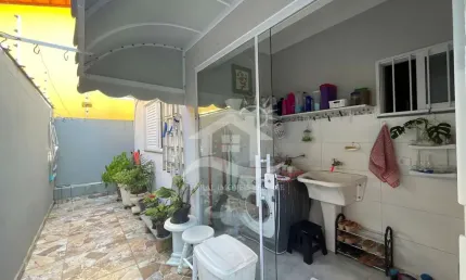Casa térrea à venda , 2 quarto(s),  sendo 1 suíte(s)  no bairro cidade nova peruíbe, 2 metros da praia, peruíbe-sp