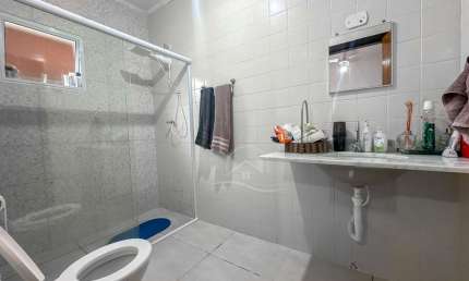 Casa Térrea à venda com piscina, 2 quarto(s),  sendo 1 suíte(s)  no bairro Ribamar, 600 metros da praia, Peruíbe-SP