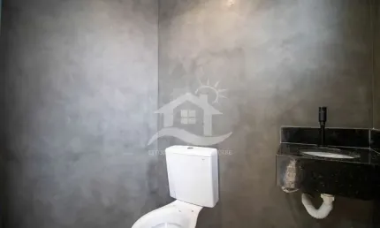 Casa Térrea com piscina à venda com piscina, 2 quarto(s),  sendo 1 suíte(s)  no bairro Estância dos Eucaliptos, 3000 metros da praia, Peruíbe-SP