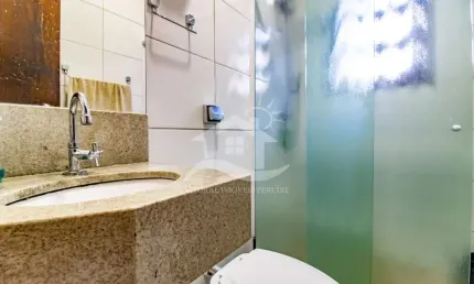 Casa térrea à venda , 2 quarto(s),  sendo 1 suíte(s)  no bairro park daville, 1200 metros da praia, peruíbe-sp