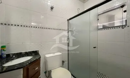 Apartamento Amplo à venda , 3 quarto(s),  sendo 1 suíte(s) (Sobre Loja) no bairro Belmira Novaes, 200 metros da praia, Peruíbe-SP