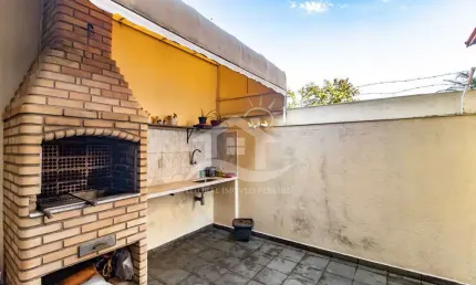 Casa Térrea com piscina à venda com piscina, 2 quarto(s),  sendo 1 suíte(s)  no bairro Cidade Nova Peruíbe, 1000 metros da praia, Peruíbe-SP
