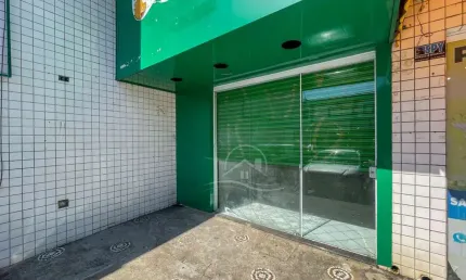 Ponto Comercial Em Funcionamento para alugar , ,   no bairro Centro, 800 metros da praia, Peruíbe-SP