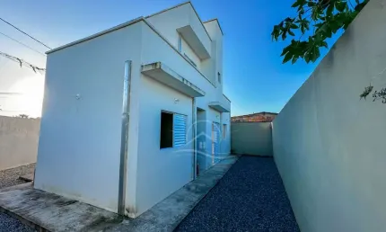 Casa Sobrado à venda , 2 quarto(s),  sendo 1 suíte(s)  no bairro Cidade Nova Peruíbe, 1800 metros da praia, Peruíbe-SP