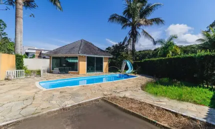 Casa Térrea à venda , 4 quarto(s),  sendo 4 suíte(s)  no bairro Bougainville Residencial V, 1500 metros da praia, Peruíbe-SP