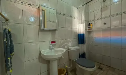 Casa Térrea à venda , 2 quarto(s),  sendo 0 suíte(s)  no bairro Centro, 600 metros da praia, Peruíbe-SP