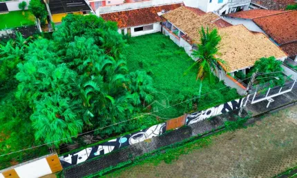 Terreno Amplo à venda , ,   no bairro Stella Maris, 200 metros da praia, Peruíbe-SP