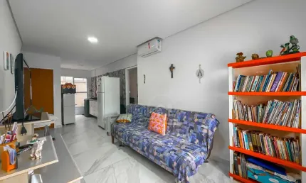 Kitnet Ampla à venda , 1 quarto(s),  (Marimbá) no bairro Centro, 100 metros da praia, Peruíbe-SP
