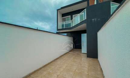 Casa Sobreposta / alto à venda , 2 quarto(s),  sendo 1 suíte(s)  no bairro Jardim Brasil, 2500 metros da praia, Peruíbe-SP