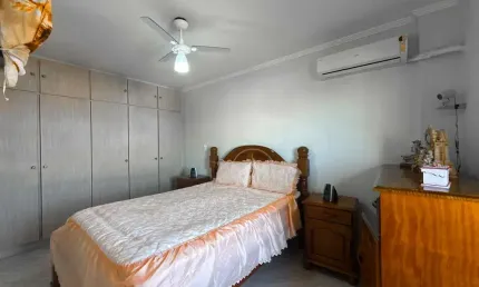 Apartamento Alto à venda , 3 quarto(s),  sendo 1 suíte(s) (Edifício Riviera) no bairro Stella Maris, 400 metros da praia, Peruíbe-SP