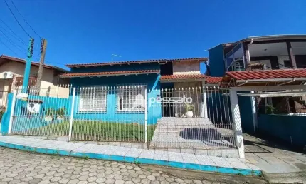 Casa à Venda por R$532.000,00 - São Jerônimo - Gravataí, RS