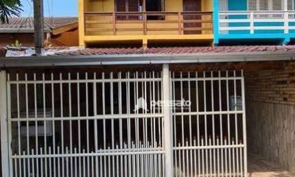 Sobrado à Venda por R$190.000,00 - Vila Cledi - Gravataí, RS