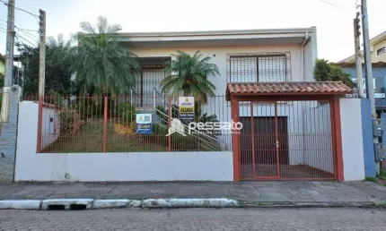 Casa à Venda por R$742.000,00 - Salgado Filho - Gravataí, RS