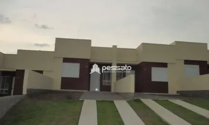 Casa à Venda por R$404.300,00 - Mato Alto - Gravataí, RS