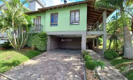 Casa à Venda por R$1.081.000,00 - Jansen - Gravataí, RS