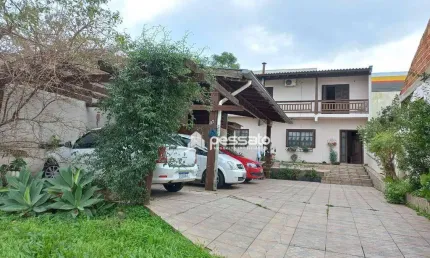 Sobrado à Venda por R$692.000,00, 140,00m² - Vera Cruz - Gravataí, RS