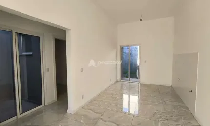 Casa à Venda por R$350.000,00 - Dom Feliciano - Gravataí, RS