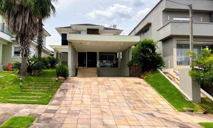 Sobrado à Venda por R$1.849.000,00 - Alphaville - Gravataí, RS