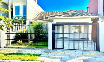 Casa à Venda por R$800.000,00, 130,00m² - Parque da Matriz - Gravataí, RS