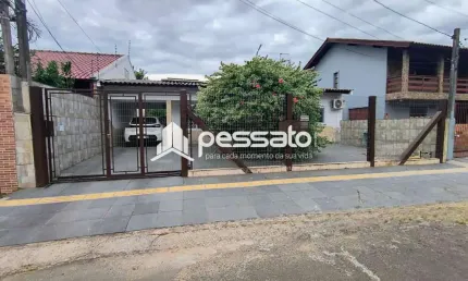 Casa à Venda por R$660.000,00 - Girassol - Gravataí, RS