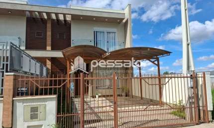 Sobrado à Venda por R$766.000,00 - Paradiso - Gravataí, RS