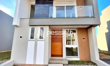 Sobrado à Venda por R$830.000,00 - Jansen - Gravataí, RS