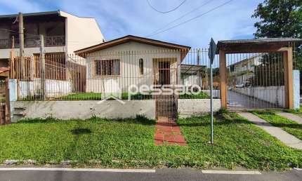 Casa à Venda por R$670.000,00 - Jansen - Gravataí, RS