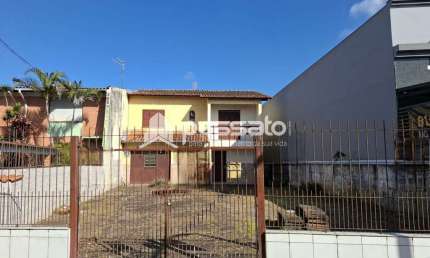 Casa à Venda por R$1.000.000,00 - Centro - Gravataí, RS
