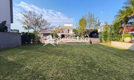Terreno à Venda por R$885.000,00 - Alphaville - Gravataí, RS