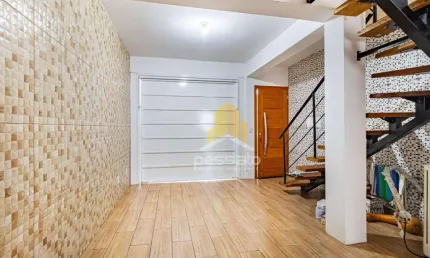 Sobrado à Venda por R$290.000,00 - Santa Cruz - Gravataí, RS