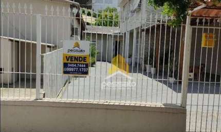 Casa à Venda por R$640.000,00 - Vila Ipiranga - Porto Alegre, RS