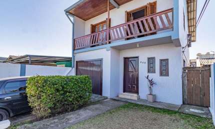 Casa à Venda por R$426.000,00 - Jardim Do Bosque - Cachoeirinha, RS