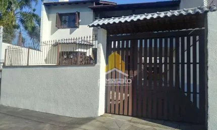 Casa à Venda por R$795.000,00 - Paradiso - Gravataí, RS