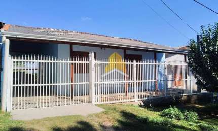 Casa à Venda por R$300.000,00 - Mato Alto - Gravataí, RS
