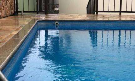 Linda Casa com 2 dormitórios à venda, 150 m² por R$ 1.300.000 - Jardim Real - Praia Grande/SP