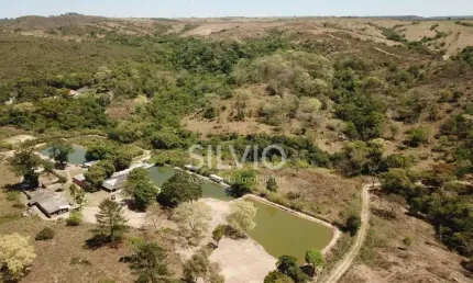 Chácara as margens da BR 060 com 4 hectares e preparada para ser um pesque-pague