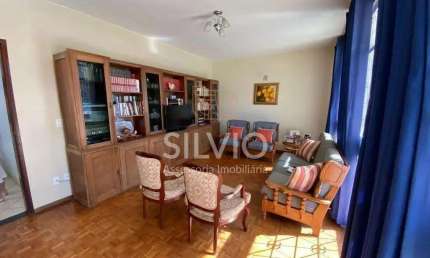 Vendo ótima casa 04 quartos na QSD, Taguatinga Sul!