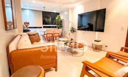 Oportunidade apartamento de dois quartos mais dependençia reformado 2vagas de garagem